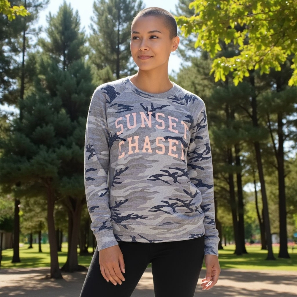 Spirit Jersey Lightweight Camo Long Sleeve Graphic Sweatshirt NWT